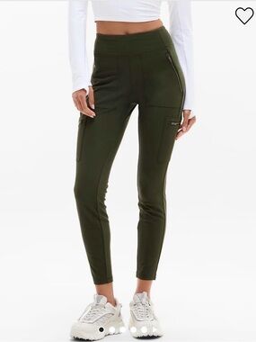 Athleta headlands hybrid Cargo 2 Tight in aspen olive green